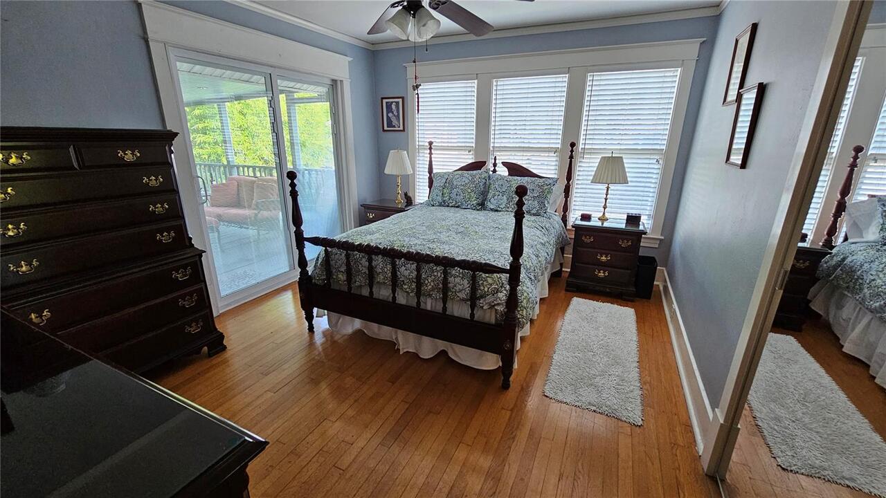 Listing Photo 33