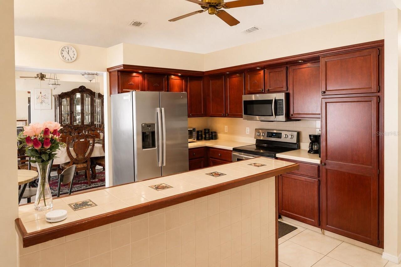 Listing Photo 11