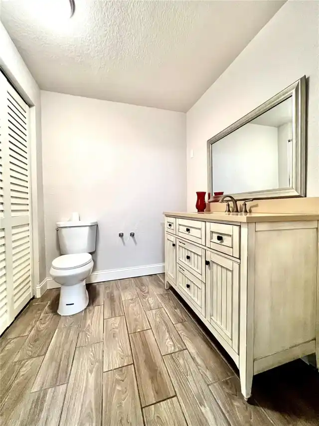 Listing Photo 38