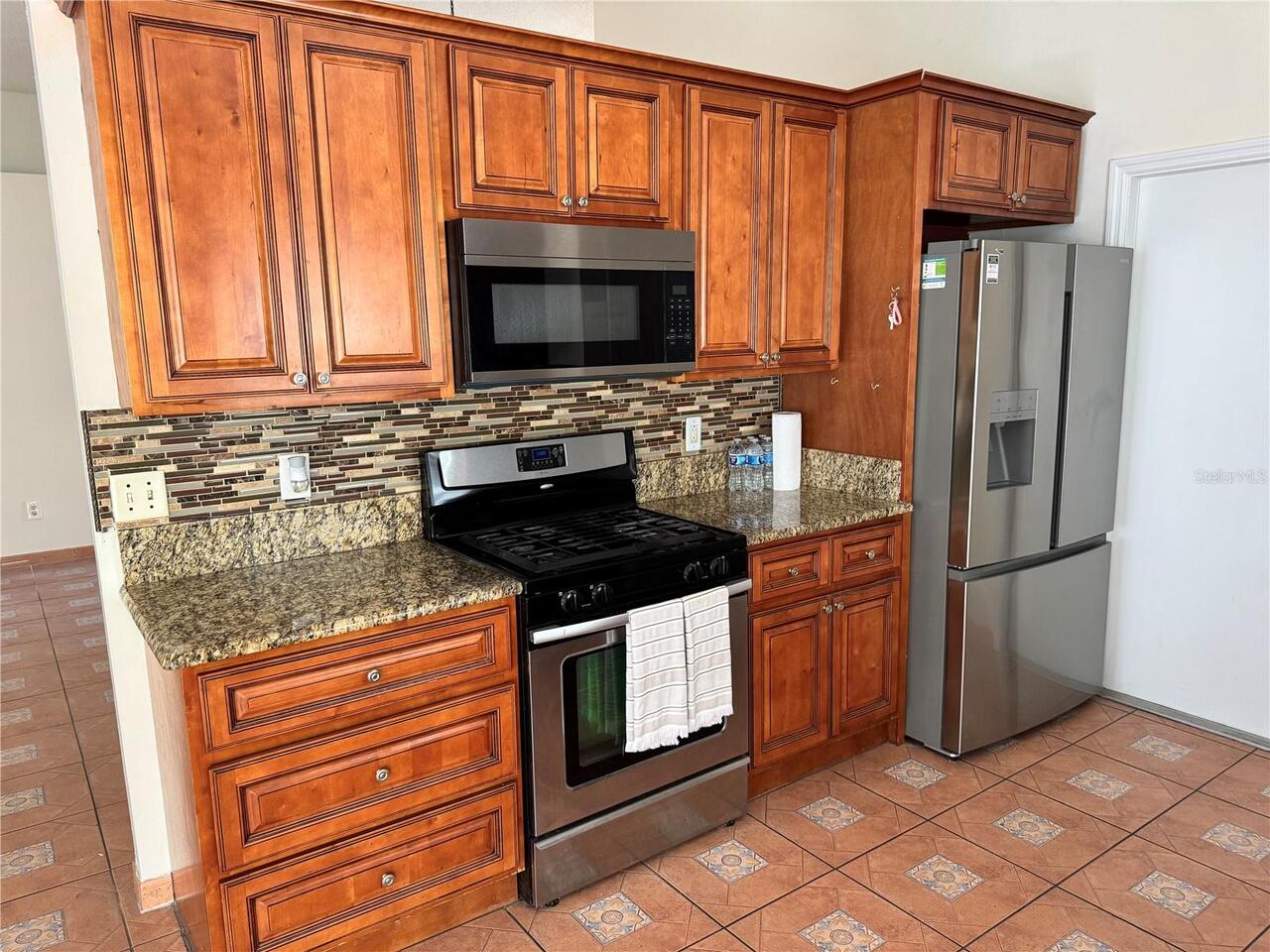 Listing Photo 15