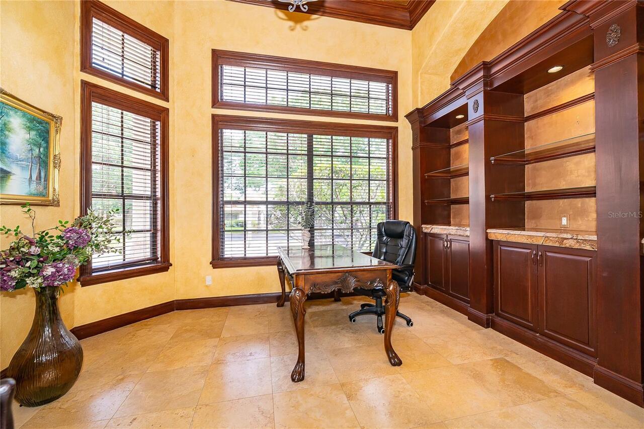 Listing Photo 9