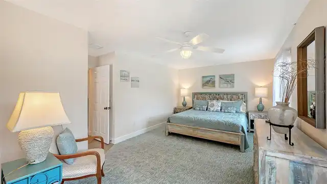 Listing Photo 24
