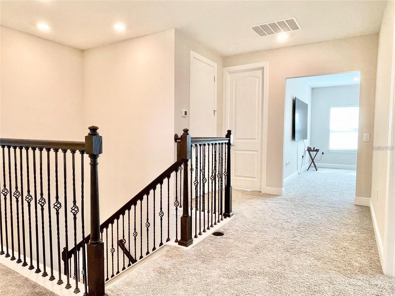 Listing Photo 14