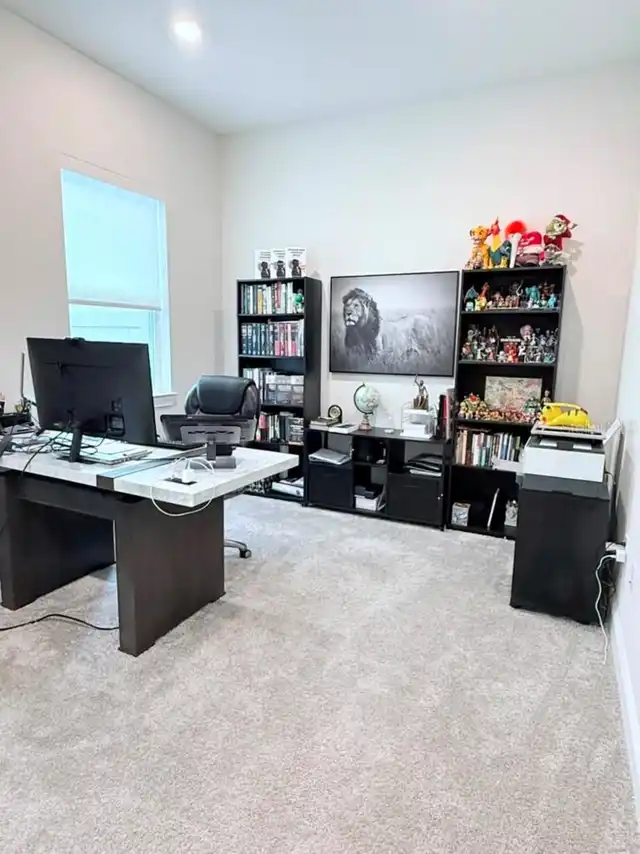 Listing Photo 17