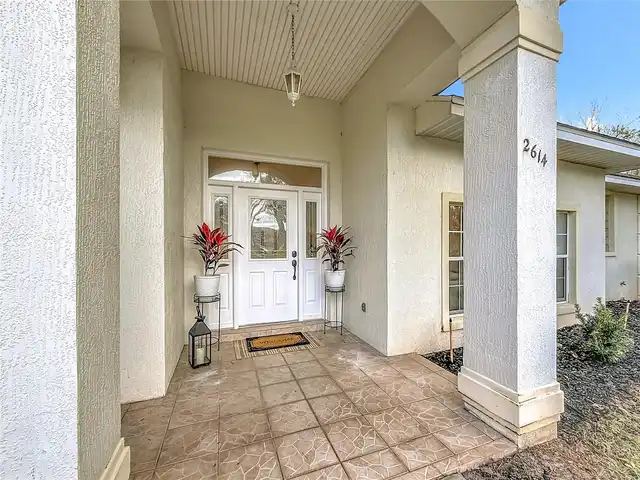 Listing Photo 11