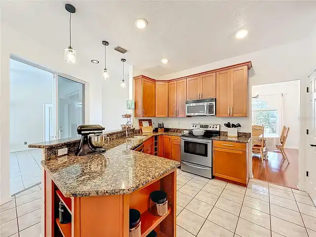Listing Photo 23