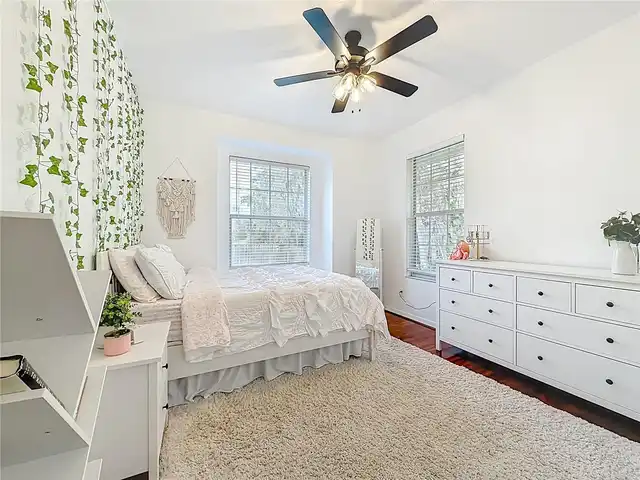 Listing Photo 32