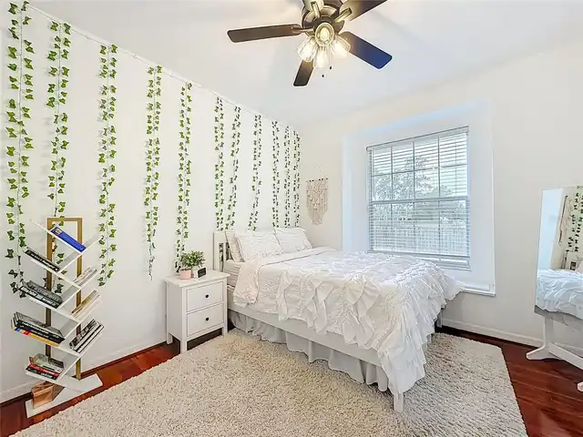 Listing Photo 33