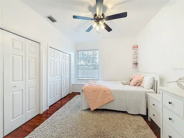 Listing Photo 37