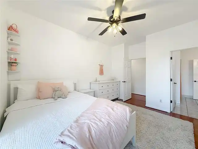 Listing Photo 38