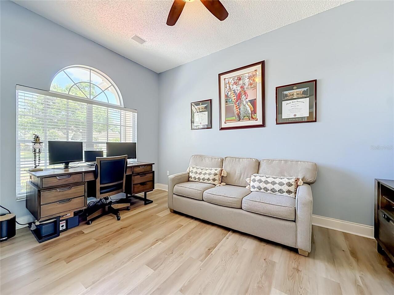 Listing Photo 19