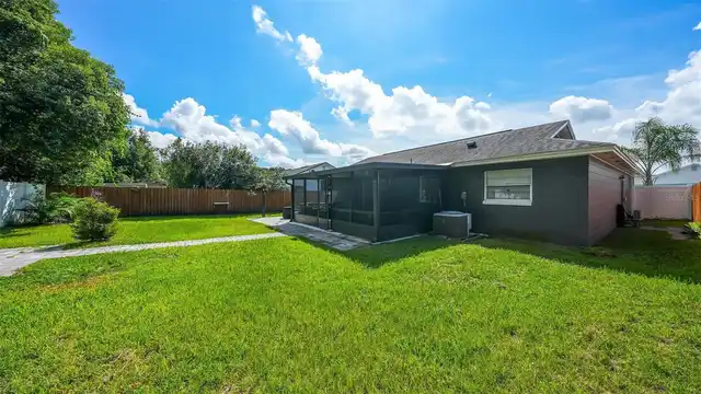 Listing Photo 22