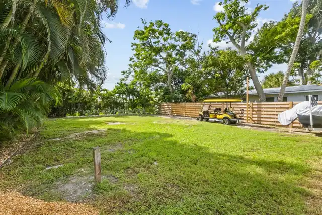 Listing Photo 22