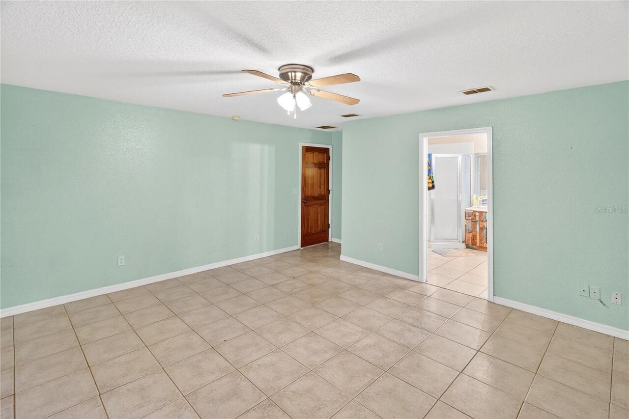 Listing Photo 34