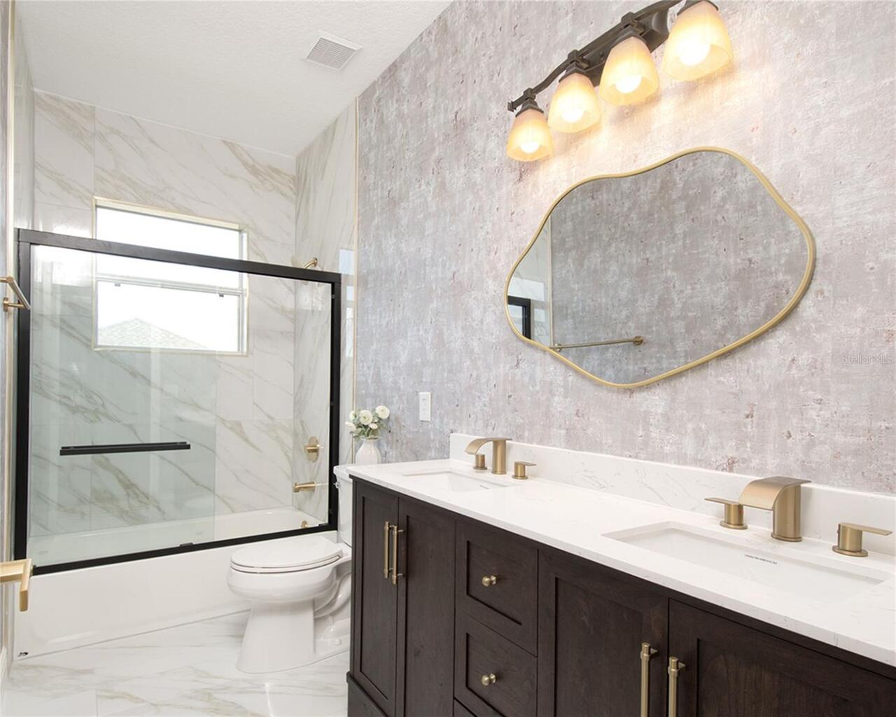 Listing Photo 43