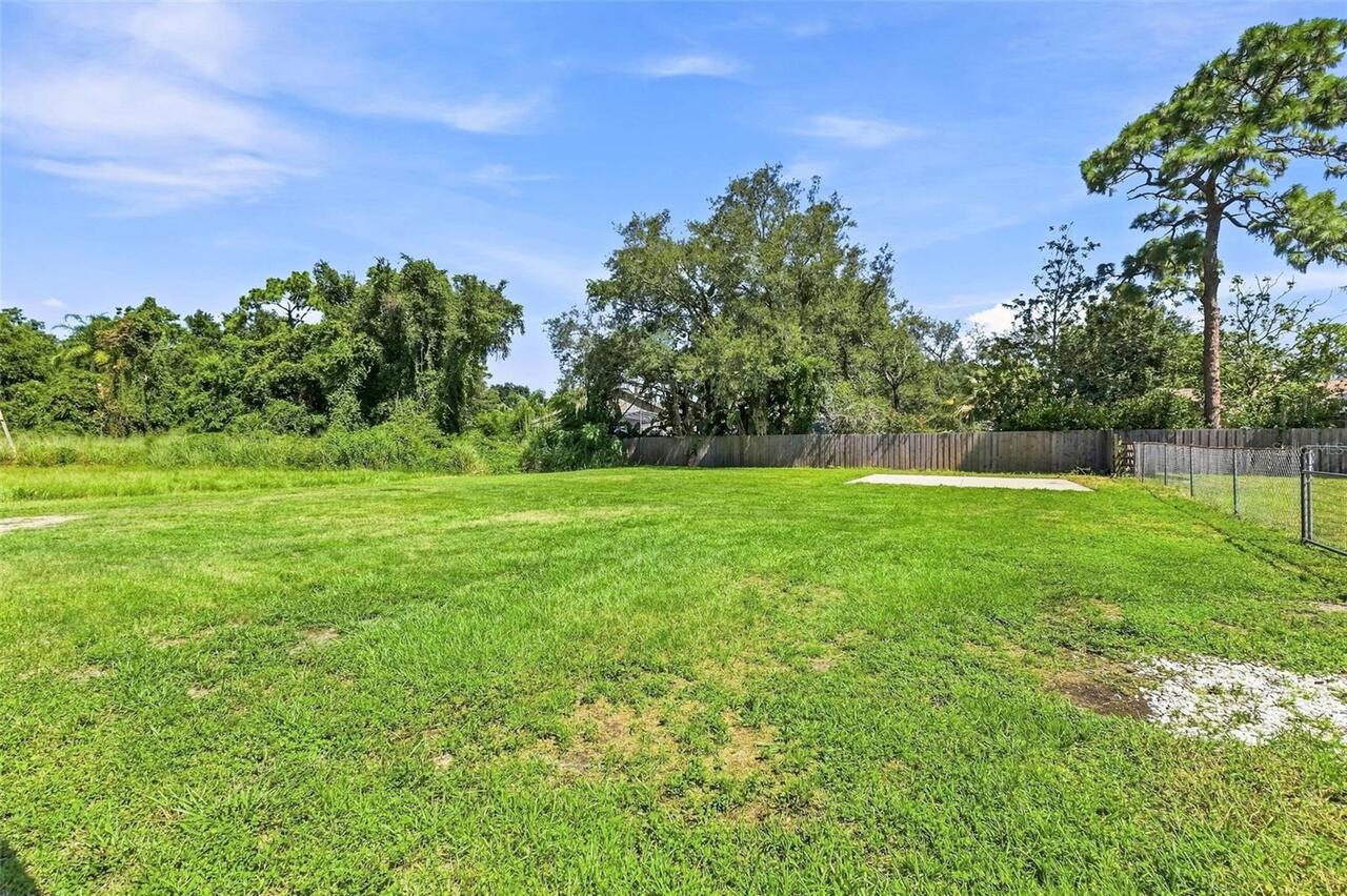 Listing Photo 38