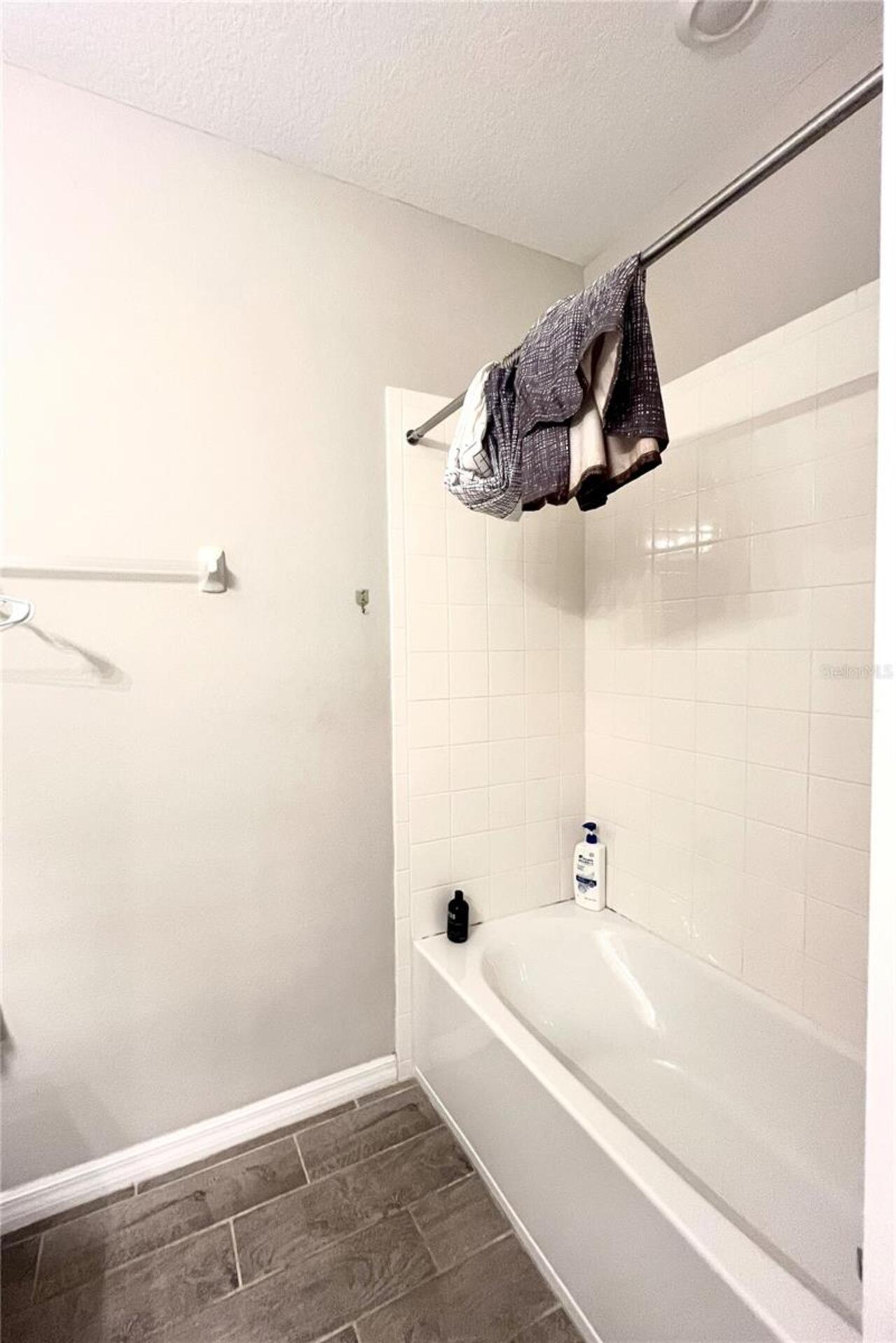 Listing Photo 24