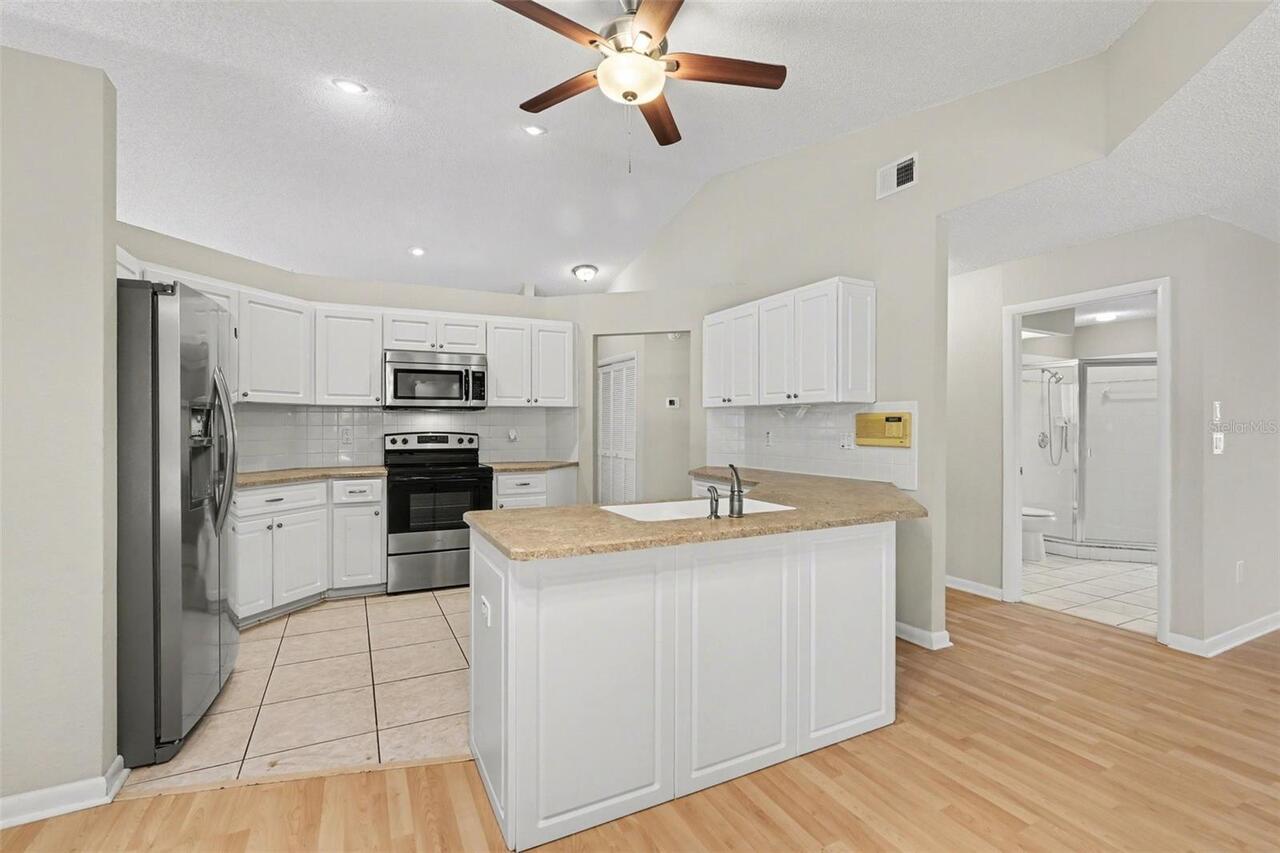 Listing Photo 7
