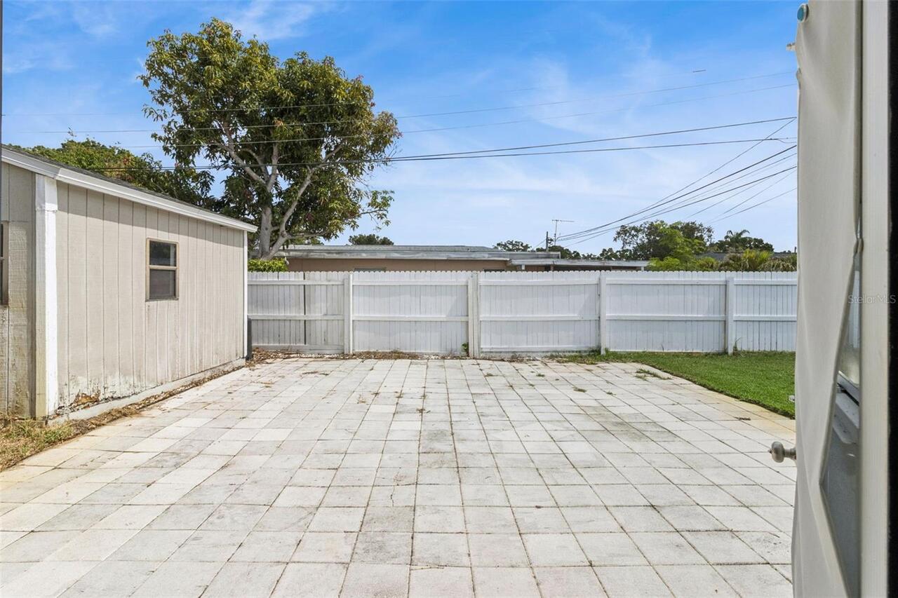Listing Photo 25