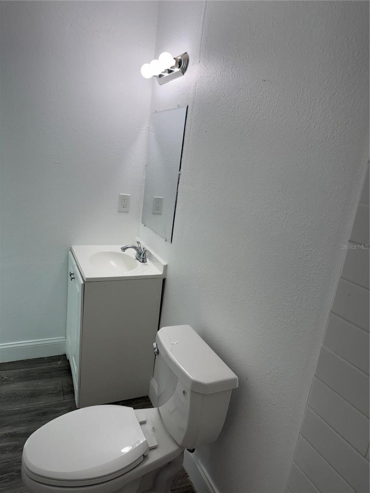 Listing Photo 9