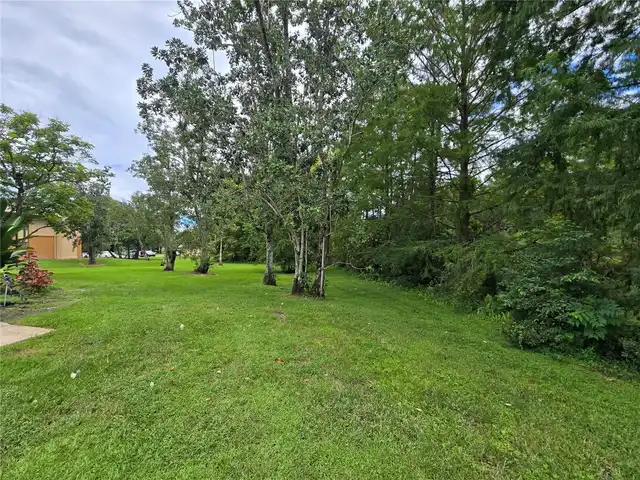 Listing Photo 16