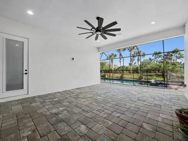Listing Photo 13