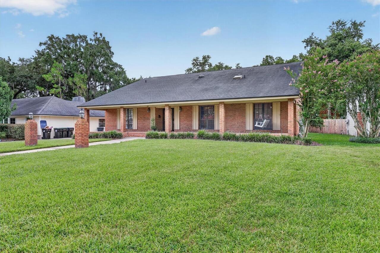Listing Photo 7
