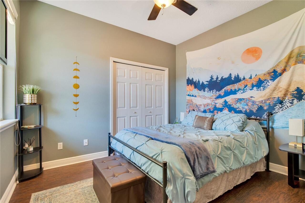 Listing Photo 18