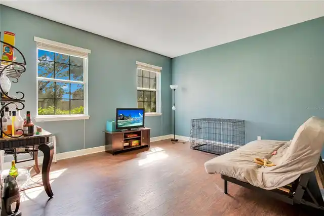 Listing Photo 21