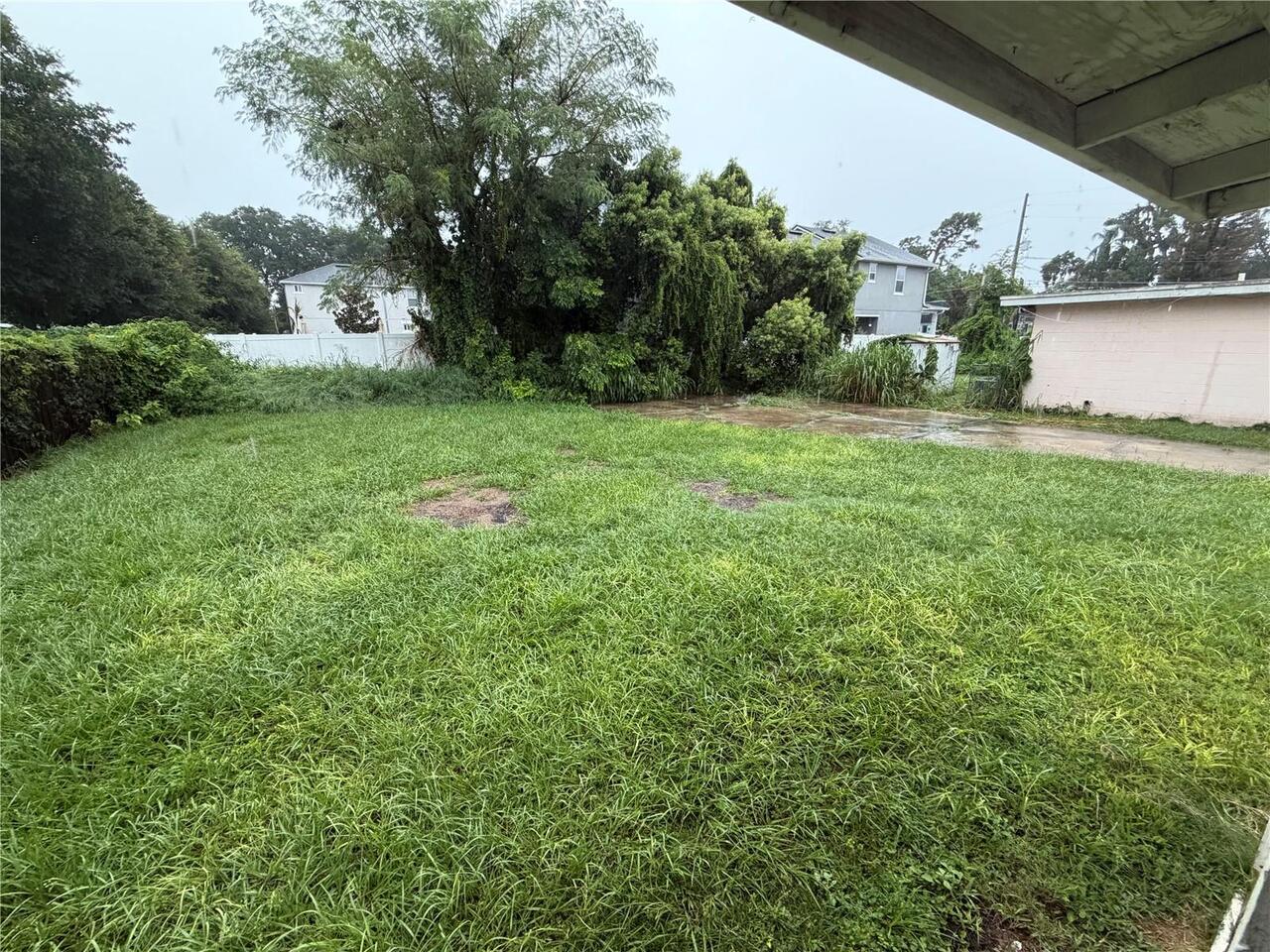 Listing Photo 14
