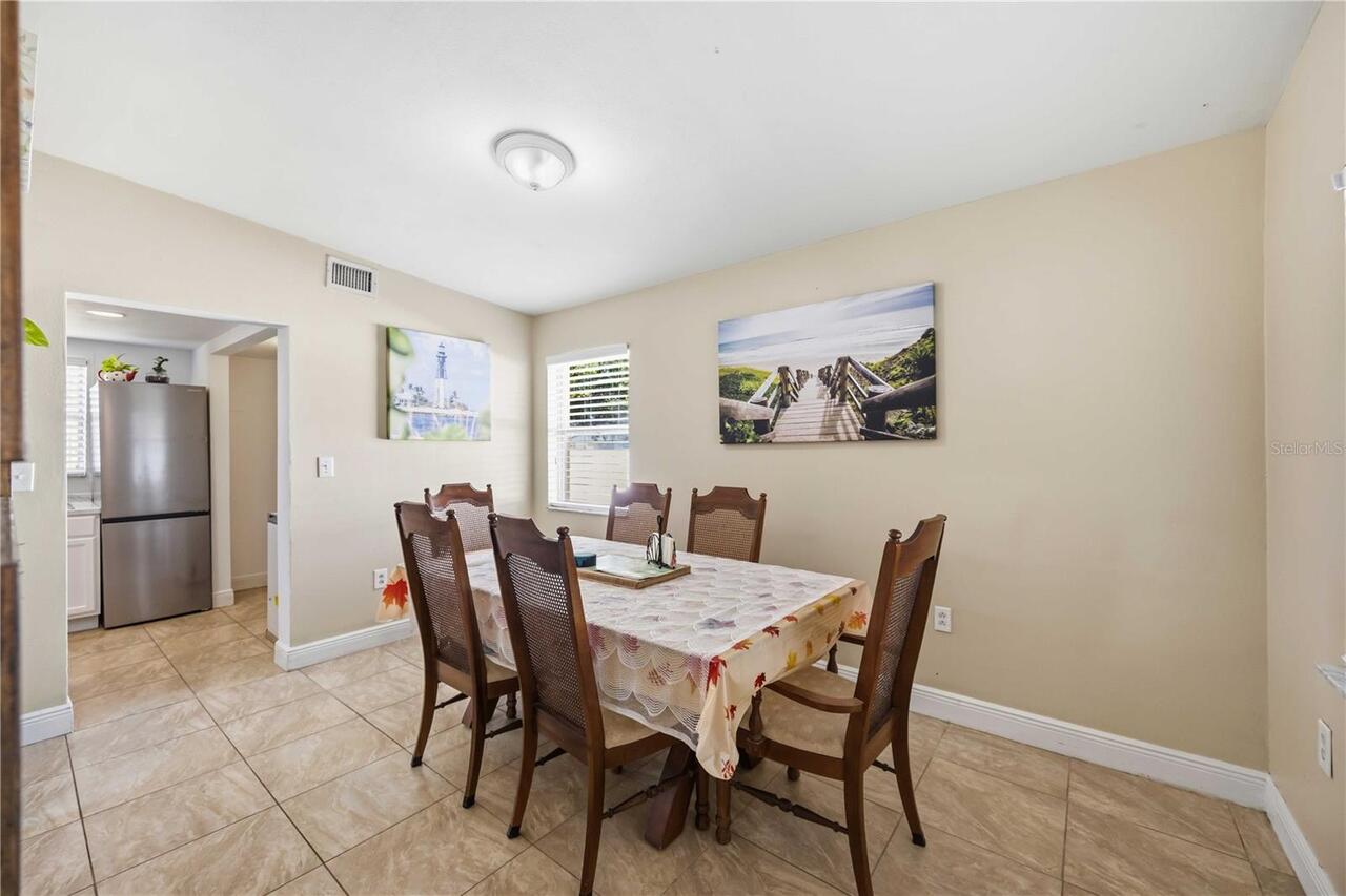 Listing Photo 10