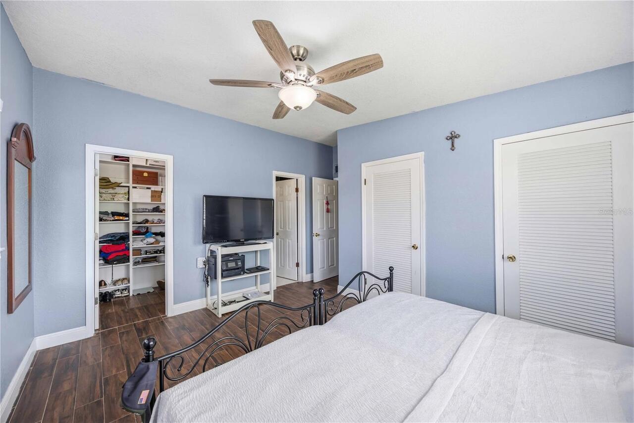 Listing Photo 25