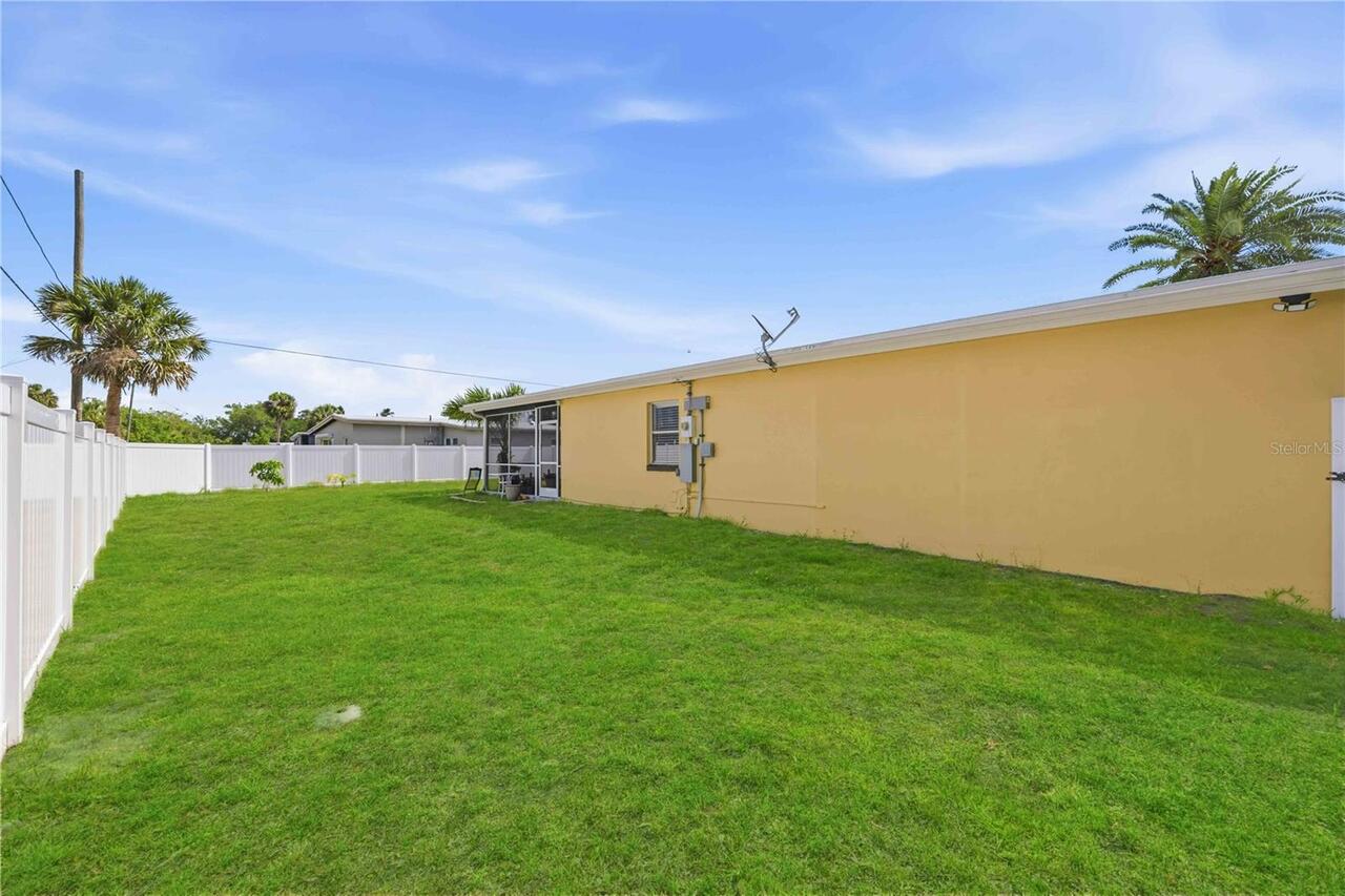 Listing Photo 43