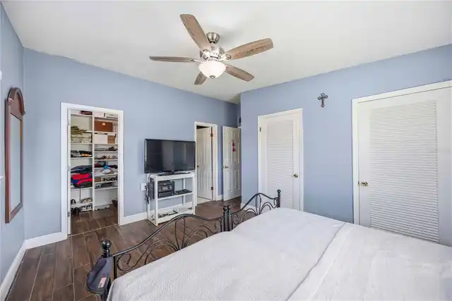 Listing Photo 25