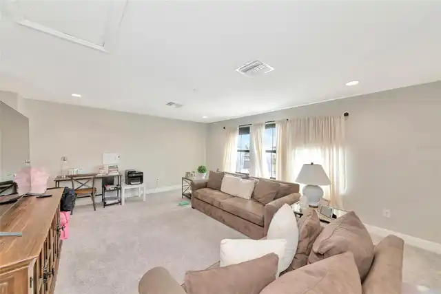 Listing Photo 35