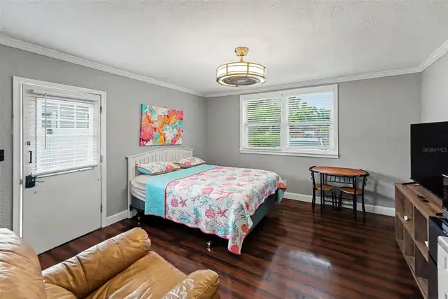 Listing Photo 20