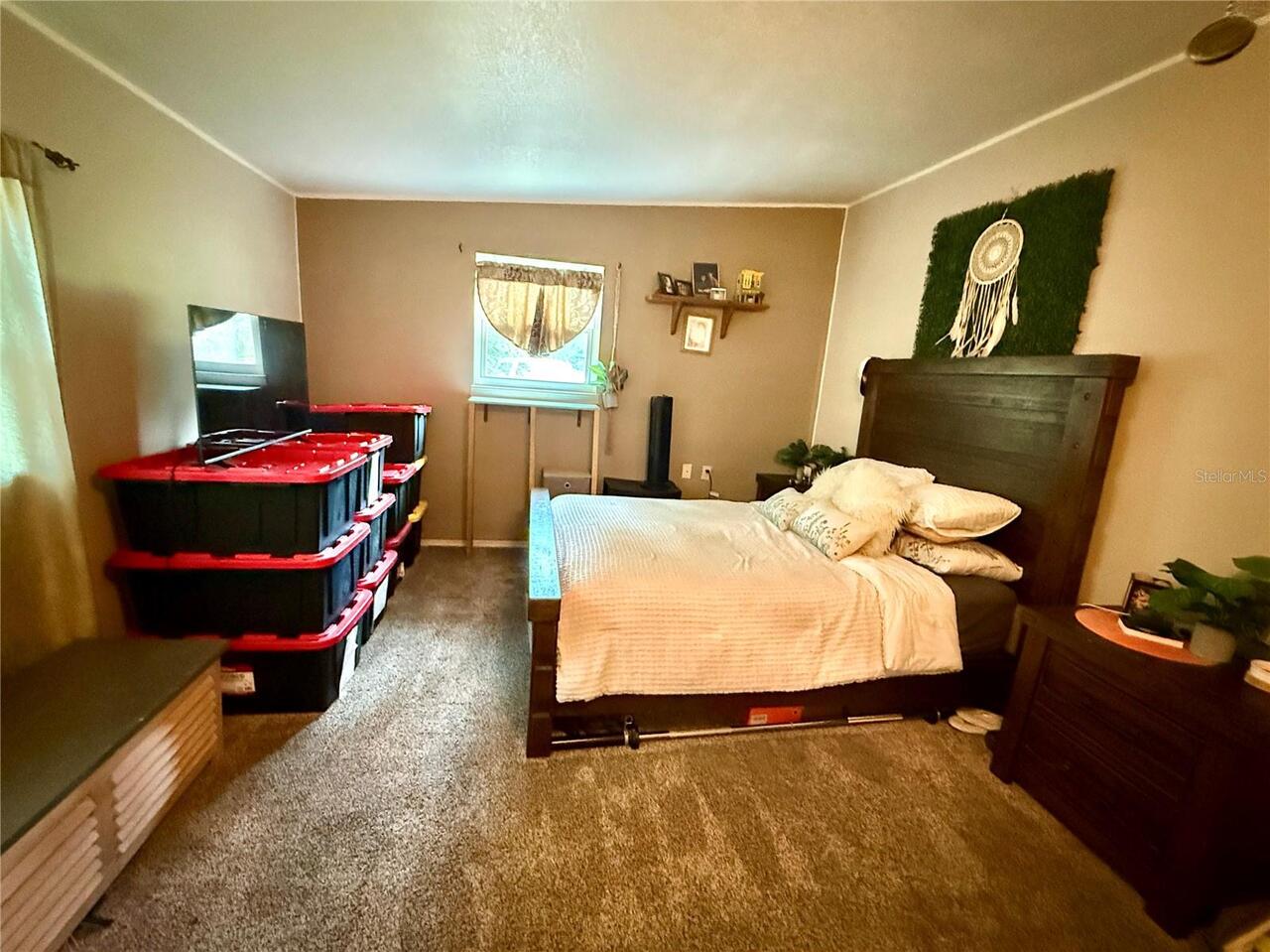 Listing Photo 17