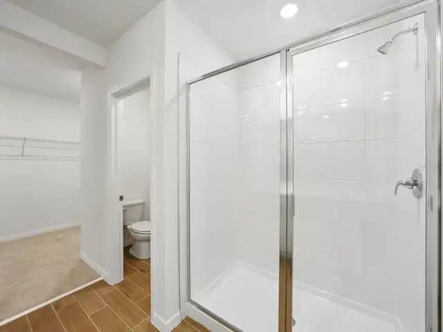 Listing Photo 7