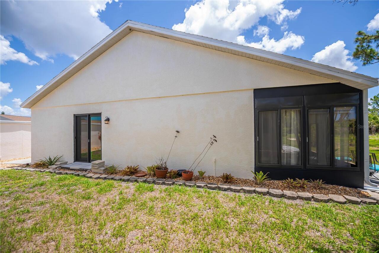 Listing Photo 43