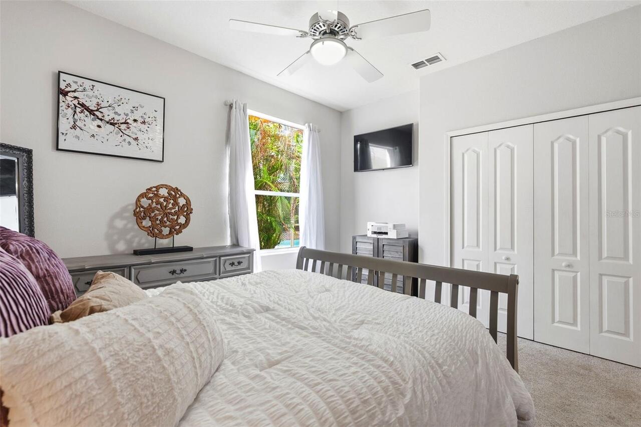 Listing Photo 32