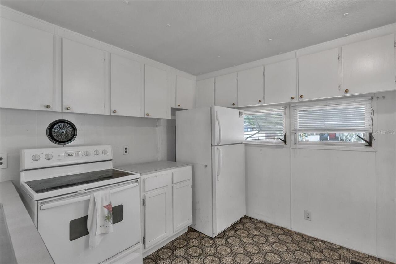 Listing Photo 7