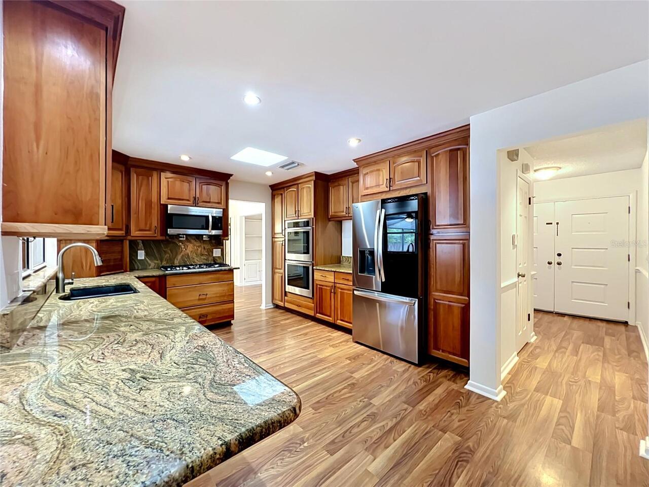 Listing Photo 18