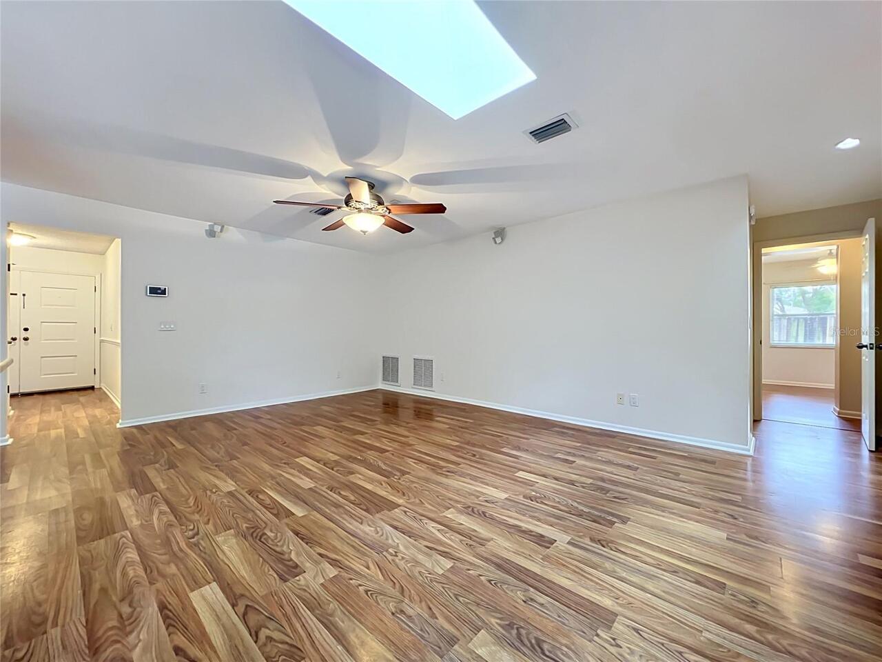 Listing Photo 29