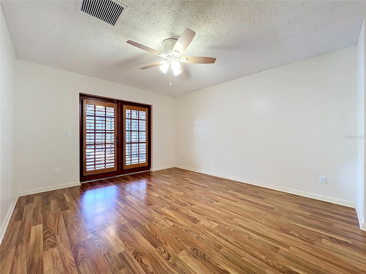 Listing Photo 33