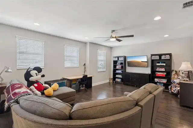 Listing Photo 29