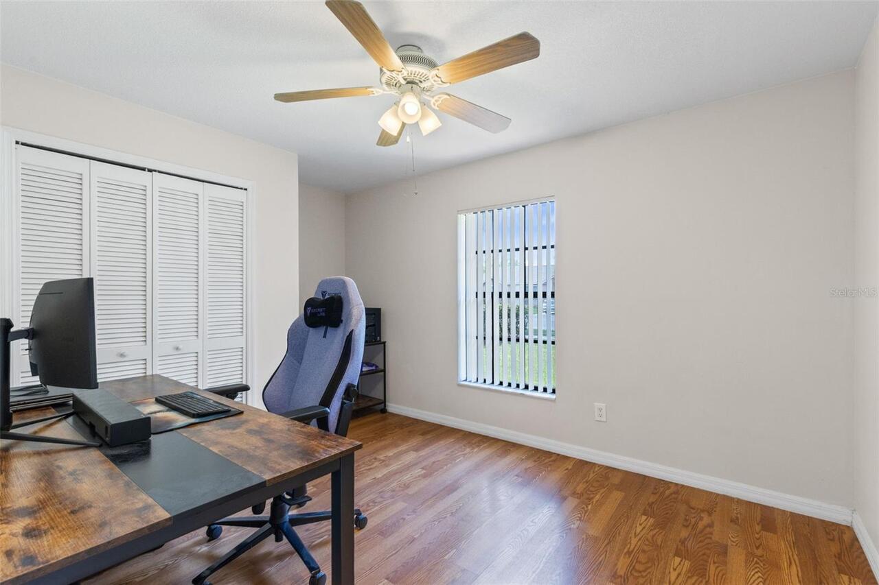 Listing Photo 16