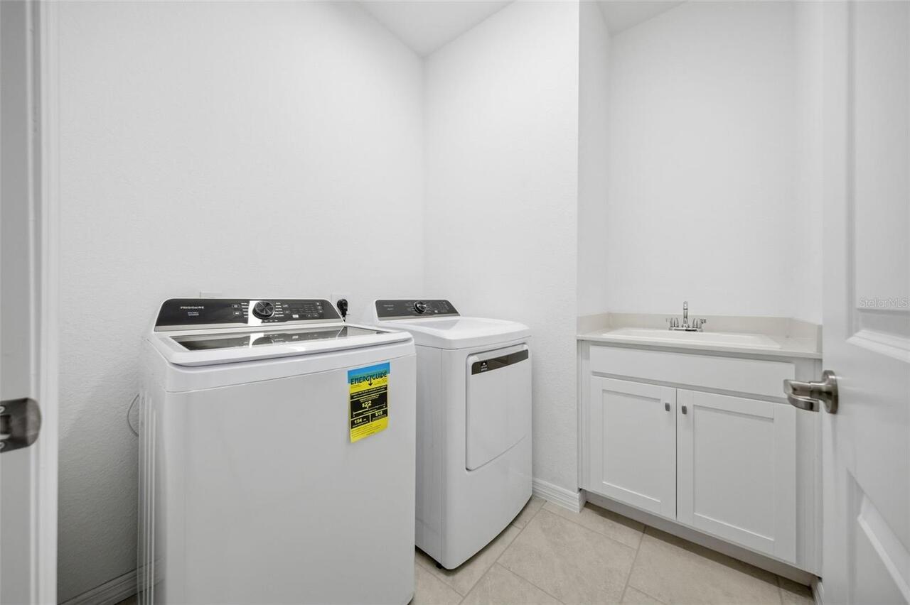 Listing Photo 14