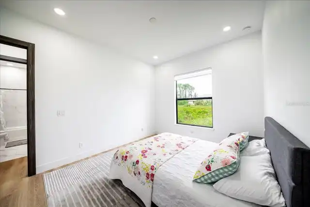 Listing Photo 20