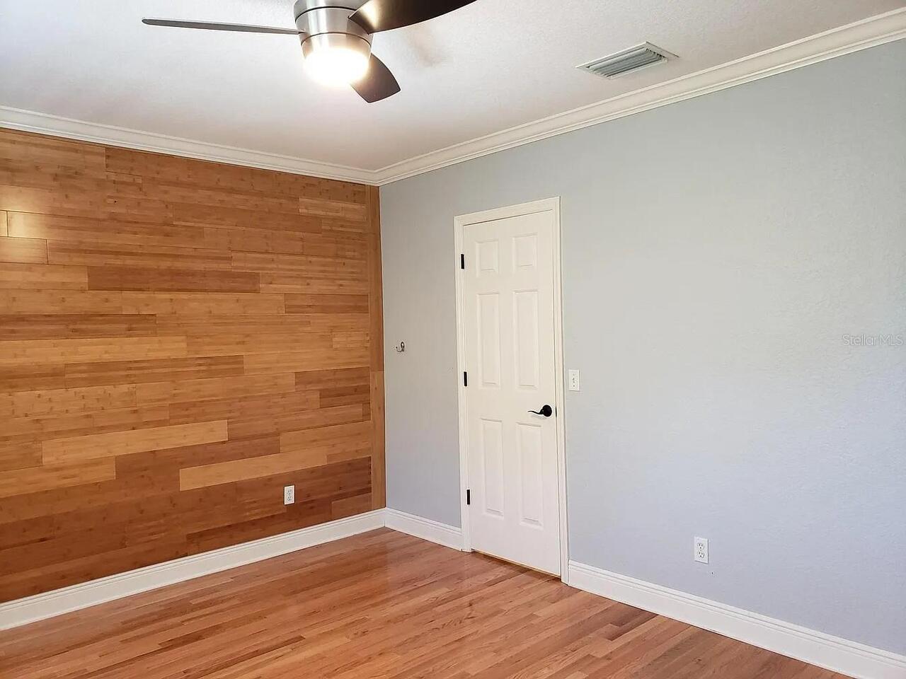 Listing Photo 43