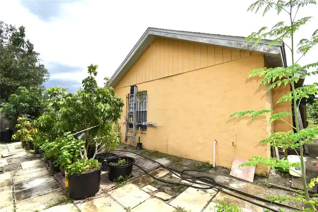 Listing Photo 23